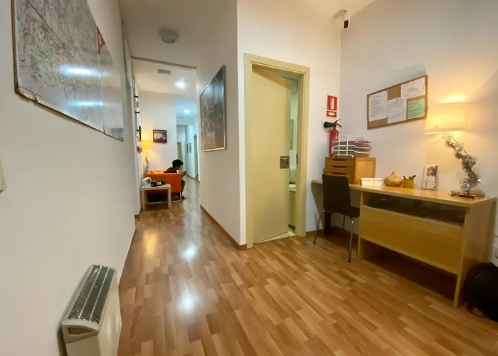 Housing Recommend For Students شقة *
