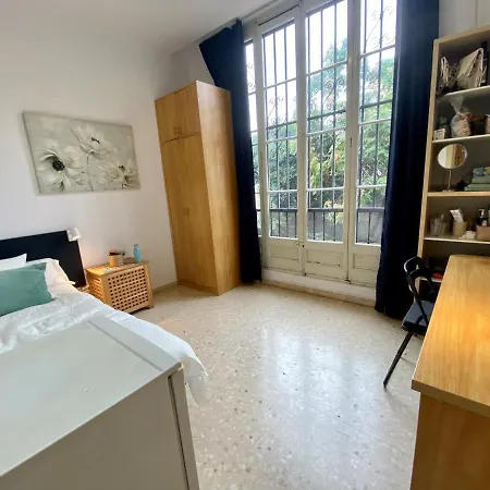 Housing Student Apartamento