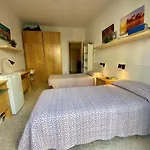 Housing Recommend For Students Apartman Barcelona
